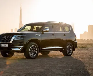 Vista frontale di un noleggio Nissan Patrol a Dubai, Emirati Arabi Uniti ✓ Auto #8406. ✓ Cambio Automatico TM ✓ 0 recensioni.