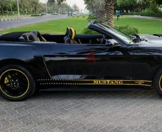 Noleggio auto Ford Mustang Cabrio #8412 Automatico a Dubai, dotata di motore 4,0L ➤ Da Jose negli Emirati Arabi Uniti.