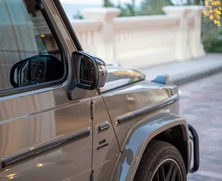 Noleggio auto Mercedes-Benz G63 AMG #8400 Automatico a Dubai, dotata di motore 4,0L ➤ Da Kumar negli Emirati Arabi Uniti.