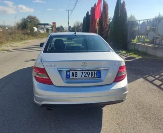 Noleggio auto Mercedes-Benz C220 d 2010 in Albania, con carburante Diesel e 110 cavalli di potenza ➤ A partire da 27 EUR al giorno.