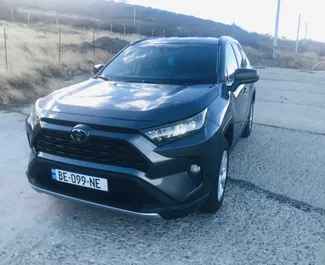 Noleggio Toyota Rav4. Auto Comfort, SUV, Crossover per il noleggio in Georgia ✓ Cauzione di Deposito di 750 GEL ✓ Opzioni assicurative RCT.