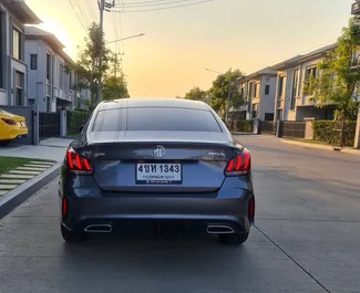 Motore Benzina da 1,5L di MG 5/GT 2023 per il noleggio all'aeroporto Don Muang di Bangkok.