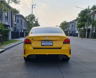 Motore Benzina da 1,5L di MG 5/GT 2023 per il noleggio all'aeroporto Don Muang di Bangkok.