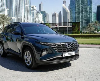 Vista frontale di un noleggio Hyundai Tucson a Dubai, Emirati Arabi Uniti ✓ Auto #8724. ✓ Cambio Automatico TM ✓ 0 recensioni.