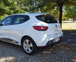 Noleggio auto Renault Clio 4 2015 in Montenegro, con carburante Diesel e 90 cavalli di potenza ➤ A partire da 30 EUR al giorno.