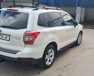 Motore Benzina da 2,5L di Subaru Forester 2014 per il noleggio a Tbilisi.