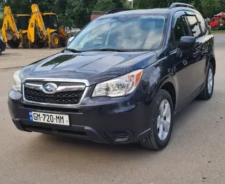 Vista frontale di un noleggio Subaru Forester a Tbilisi, Georgia ✓ Auto #8921. ✓ Cambio Automatico TM ✓ 0 recensioni.