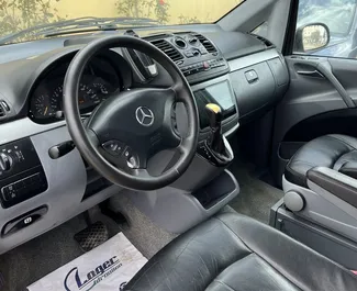 Noleggio auto Mercedes-Benz Viano 2008 in Albania, con carburante Diesel e 151 cavalli di potenza ➤ A partire da 50 EUR al giorno.