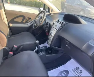 Motore Benzina da 1,0L di Toyota Yaris 2006 per il noleggio a Tirana.