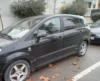 Noleggio auto Toyota Corolla Verso #8603 Manuale a Durazzo, dotata di motore 2,2L ➤ Da Alfret in Albania.