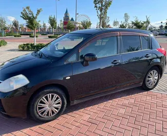 Noleggio Nissan Tiida. Auto Economica, Comfort per il noleggio in Armenia ✓ Cauzione di Senza deposito ✓ Opzioni assicurative RCT.