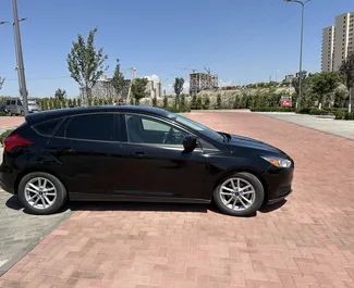 Motore Benzina da 2,0L di Ford Focus 2018 per il noleggio a Yerevan.