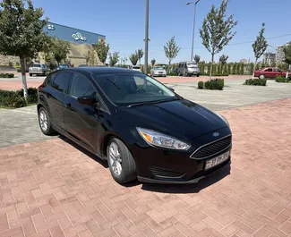 Noleggio Ford Focus. Auto Comfort per il noleggio in Armenia ✓ Cauzione di Senza deposito ✓ Opzioni assicurative RCT.