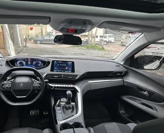 Noleggio Peugeot 3008. Auto Comfort, Crossover per il noleggio in Turchia ✓ Cauzione di Deposito di 200 USD ✓ Opzioni assicurative RCT, FDW.