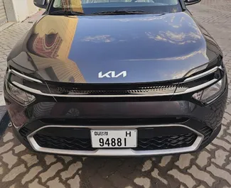 Noleggio auto Kia Carens #8962 Automatico a Dubai, dotata di motore 2,0L ➤ Da Jose negli Emirati Arabi Uniti.