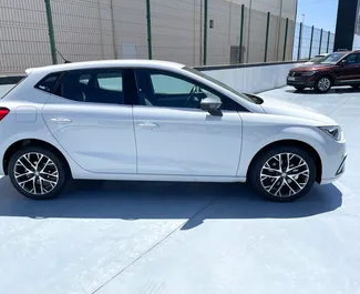 Noleggio auto SEAT Ibiza #9504 Automatico all'aeroporto di Tenerife Sud, dotata di motore 1,0L ➤ Da Filippo in Spagna.