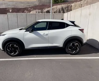 Noleggio auto Nissan Juke #9511 Automatico all'aeroporto di Tenerife Sud, dotata di motore 1,0L ➤ Da Filippo in Spagna.