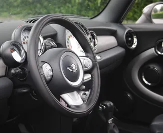 Noleggio Mini Cabrio. Auto Comfort, Premium, Cabrio per il noleggio in Montenegro ✓ Cauzione di Deposito di 200 EUR ✓ Opzioni assicurative RCT, CDW, SCDW, Furto, All'estero.