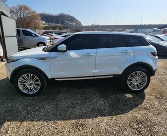 Noleggio Land Rover Range Rover Evoque. Auto Comfort, Premium, Crossover per il noleggio in Albania ✓ Cauzione di Deposito di 200 EUR ✓ Opzioni assicurative RCT, CDW, SCDW, FDW, All'estero, Giovane.