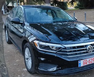 Noleggio auto Volkswagen Jetta 2019 in Georgia, con carburante Benzina e 150 cavalli di potenza ➤ A partire da 115 GEL al giorno.