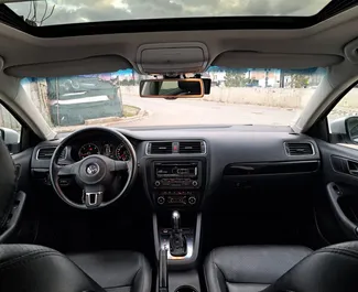 Noleggio auto Volkswagen Jetta 2011 in Albania, con carburante Diesel e  cavalli di potenza ➤ A partire da 55 EUR al giorno.