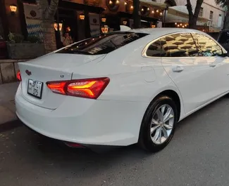 Noleggio auto Chevrolet Malibu 2019 in Armenia, con carburante Benzina e 163 cavalli di potenza ➤ A partire da 64 USD al giorno.