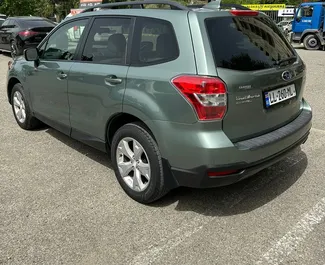 Subaru Forester 2016 disponibile per il noleggio a Tbilisi, con limite di chilometraggio di illimitato.