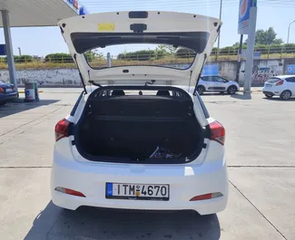 Noleggio auto Hyundai i20 2017 in Grecia, con carburante Diesel e 75 cavalli di potenza ➤ A partire da 24 EUR al giorno.
