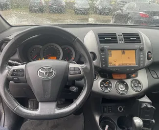 Noleggio Toyota Rav4. Auto Comfort, SUV, Crossover per il noleggio in Albania ✓ Cauzione di Deposito di 200 EUR ✓ Opzioni assicurative RCT, CDW, FDW, All'estero.