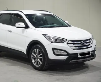 Motore Diesel da 2,0L di Hyundai Santa Fe 2016 per il noleggio a Durazzo.