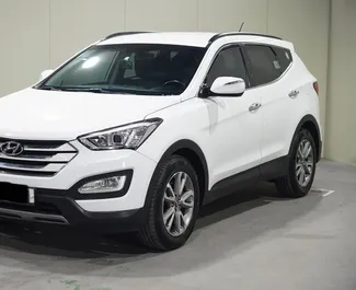 Noleggio auto Hyundai Santa Fe 2016 in Albania, con carburante Diesel e 200 cavalli di potenza ➤ A partire da 45 EUR al giorno.