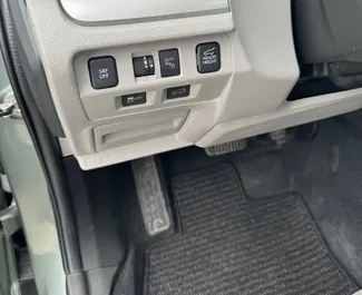 Interni di Subaru Forester in affitto in Georgia. Un'ottima auto da 5 posti con cambio Automatico.