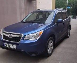 Vista frontale di un noleggio Subaru Forester a Tbilisi, Georgia ✓ Auto #10064. ✓ Cambio Automatico TM ✓ 0 recensioni.