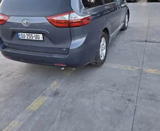 Noleggio auto Toyota Sienna #10155 Automatico a Tbilisi, dotata di motore 3,5L ➤ Da Irakli in Georgia.