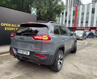 Noleggio Jeep Cherokee. Auto Comfort, SUV, Crossover per il noleggio in Georgia ✓ Cauzione di Deposito di 270 GEL ✓ Opzioni assicurative RCT.