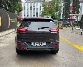 Noleggio Jeep Cherokee. Auto Comfort, SUV, Crossover per il noleggio in Georgia ✓ Cauzione di Deposito di 300 GEL ✓ Opzioni assicurative RCT.