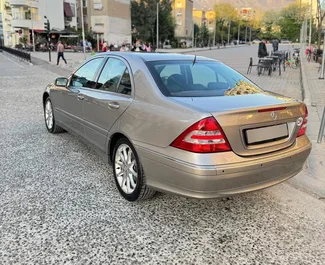 Noleggio Mercedes-Benz C-Class. Auto Comfort, Premium per il noleggio in Albania ✓ Cauzione di Deposito di 100 EUR ✓ Opzioni assicurative RCT, FDW, All'estero.