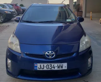 Noleggio auto Toyota Prius #10225 Automatico a Tbilisi, dotata di motore 1,8L ➤ Da Levani in Georgia.