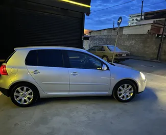 Noleggio auto Volkswagen Golf 5 2008 in Albania, con carburante Diesel e 140 cavalli di potenza ➤ A partire da 20 EUR al giorno.