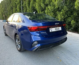 Motore Benzina da 2,0L di Kia Forte 2022 per il noleggio a Dubai.