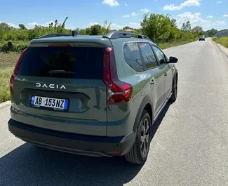 Noleggio auto Dacia Jogger 2024 in Albania, con carburante Benzina e 103 cavalli di potenza ➤ A partire da 35 EUR al giorno.