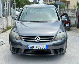 Noleggio auto Volkswagen Golf Plus #10037 Manuale all'aeroporto di Tirana, dotata di motore 1,9L ➤ Da Armand in Albania.