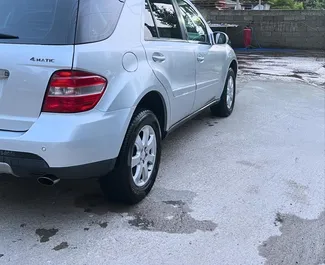 Noleggio auto Mercedes-Benz ML-Class 2007 in Albania, con carburante Benzina e 215 cavalli di potenza ➤ A partire da 40 EUR al giorno.