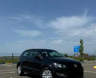 Noleggio auto Volkswagen Polo #10415 Manuale a Durazzo, dotata di motore 1,2L ➤ Da Besart in Albania.