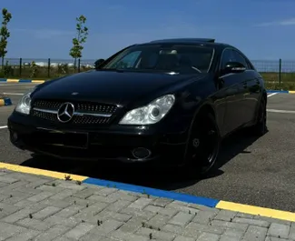 Vista frontale di un noleggio Mercedes-Benz CLS-Class a Durazzo, Albania ✓ Auto #10261. ✓ Cambio Automatico TM ✓ 0 recensioni.