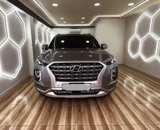 Vista frontale di un noleggio Hyundai Palisade a Yerevan, Armenia ✓ Auto #10440. ✓ Cambio Automatico TM ✓ 0 recensioni.