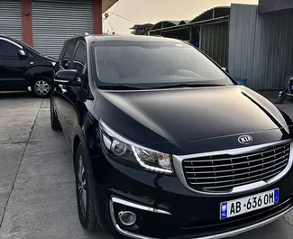 Noleggio auto Kia Carnival 2018 in Albania, con carburante Diesel e 240 cavalli di potenza ➤ A partire da 80 EUR al giorno.