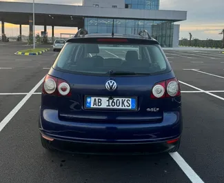 Noleggio auto Volkswagen Golf Plus #10305 Manuale all'aeroporto di Tirana, dotata di motore 1,6L ➤ Da Enea in Albania.