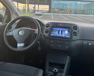 Noleggio auto Volkswagen Golf Plus 2008 in Albania, con carburante Benzina e 75 cavalli di potenza ➤ A partire da 40 EUR al giorno.