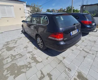 Noleggio auto Volkswagen Golf Variant 2010 in Albania, con carburante Benzina e 100 cavalli di potenza ➤ A partire da 29 EUR al giorno.